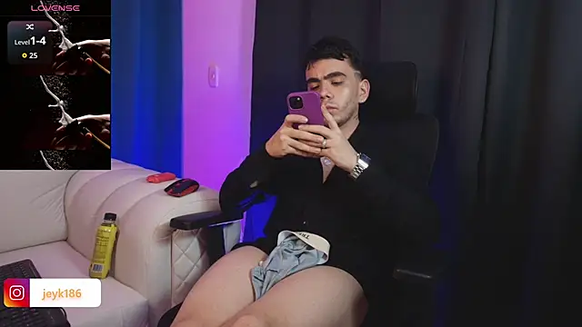 jey_keler1 - Jey_keler1's free webcam