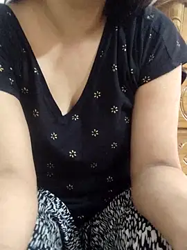 tanha18 (F young) - Buy a Dildo