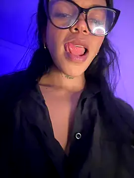 charly_ (F young) - Cum cream