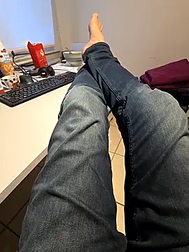 lorent6969 (M mature) - #bisexuals #brunettes #cam2cam #cheapest-privates #dirty-talk #flashing #french #hd #mature #medium #mobile #office #pov #recordable-publics #sexting #small-audience #swiss #white