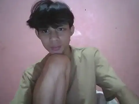 kyoshi_19 (M twink) - tip Fash dick 25 token, cum in public