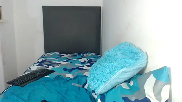 misslola026 - MissLola026's free webcam