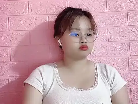 lina8386 - Lina8386's free webcam