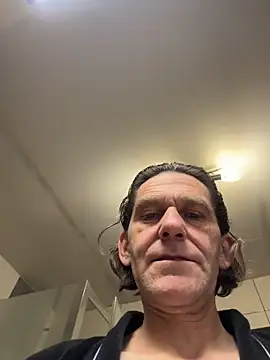 kon77777 (M mature) - Masturbation with ejaculation