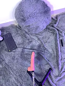 alexa_bluee (F teen) - I ride your big cock