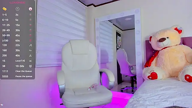 isaa_19 - Isaa_19's free webcam