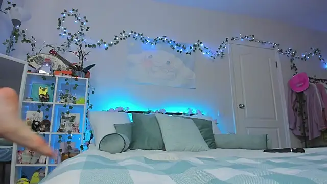 zoe_vee (F teen) - AMAZING SQUIRT SHOW