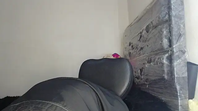 skinny_sweet2411 (F young) - pussy and tits