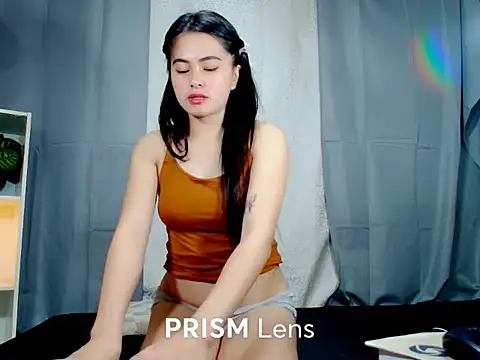 urasian_ladybug - Urasian_ladybug's free webcam