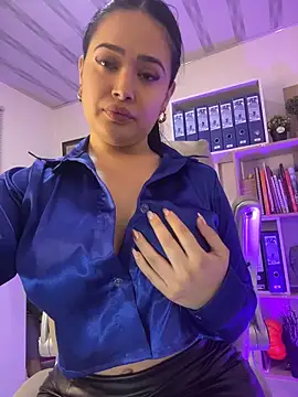 Sara_fun Live Webcam on {site_name}