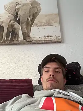 kidoxvii (Ask my age) - Geilheit genießen