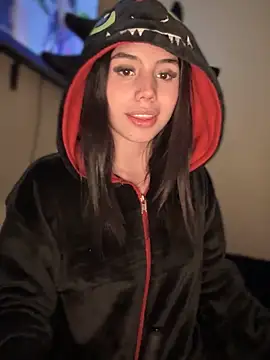 Laura-Khalifa