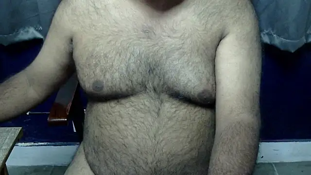 hairysubcub_70 (Ask my age) - Welcome To Daddy's Room. Make Daddy Cum.