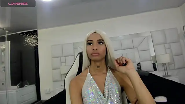 dahlia_moss - Dahlia_Moss's free webcam - UK Sex Cams