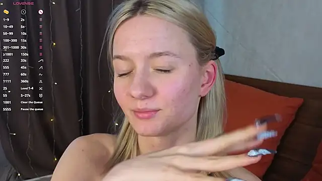 idavalenti (F teen) - pleasure for my pussy