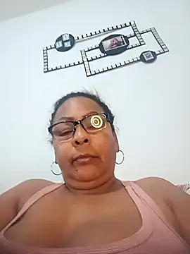 dioxahot7 (G milf) - Show open ass