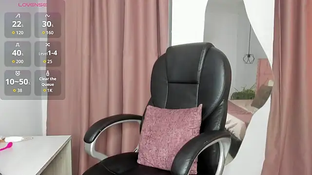 noa__blaze - Noa__blaze's free webcam - UK Sex Cams