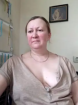 blondyaguar - Blondyaguar's free webcam - UK Sex Cams