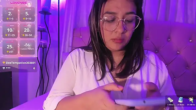 pandoracherry - Pandoracherry's free webcam - UK Sex Cams