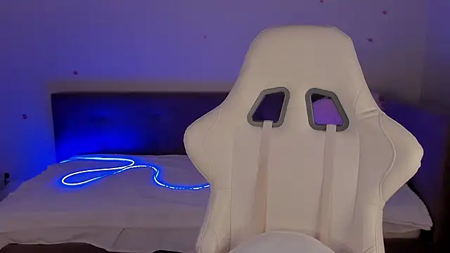 crystalsoul_ - CrystalSoul_'s free webcam - UK Sex Cams