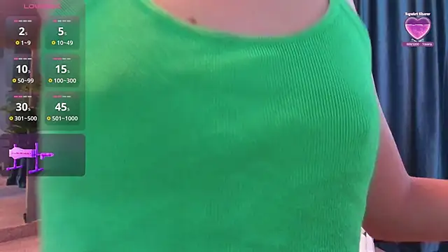 LaurynCopper live show on StripChat 