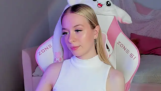 miagraces - MiaGraces's free webcam - UK Sex Cams