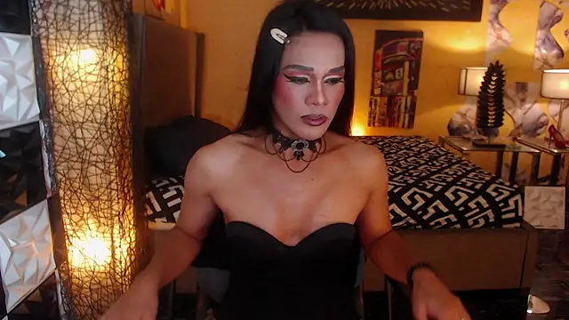 elegantkellyts (T teen) - self sucking while suck my hard cock