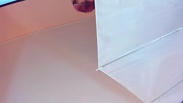 strawberry_kitty_ (M twink) - make this kitty cum