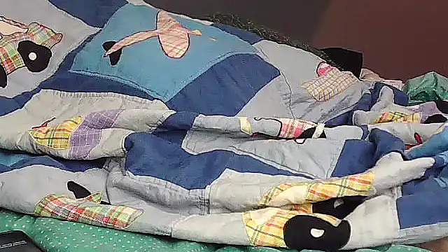 k-dong - K-dong's free webcam - UK Sex Cams