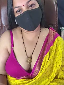 flatvincy4 (F milf) - Please treat me well, I am on my periods