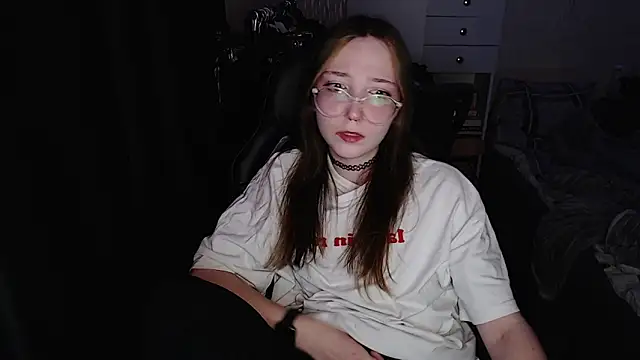 ameliakamishiro - AmeliaKamishiro's free webcam - UK Sex Cams