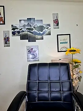 noor-bold (F teen) - Show boobs