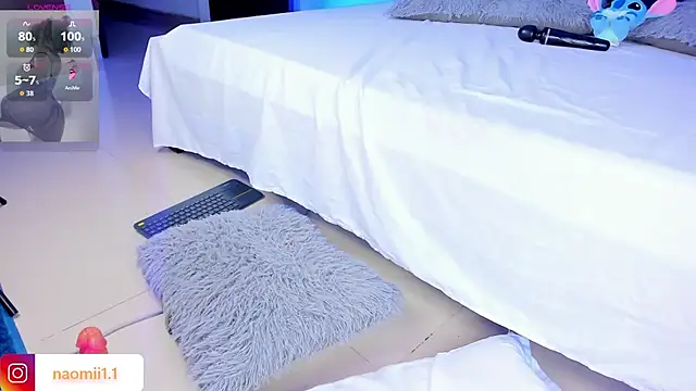 nahomi_carteer (F young) - Get my pantyhose wet 💦😈