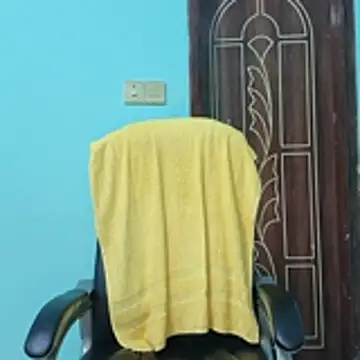 bristy- (F young) - pussy oiling