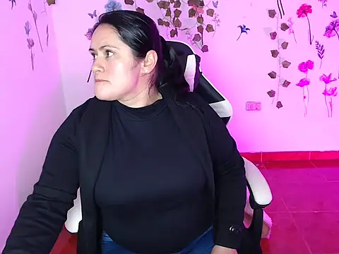 jenny__666 - Jenny__666's free webcam - UK Sex Cams