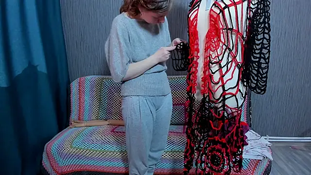 pa1e_pr1ncess - Pa1e_pr1ncess's free webcam