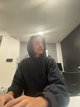 derek_devil24 - Derek_devil24's free webcam - UK Sex Cams