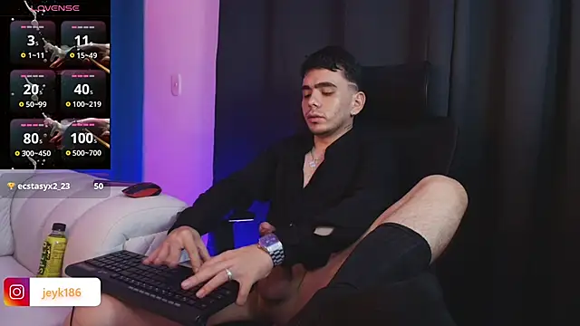 jey_keler1 - Jey_keler1's free webcam - UK Sex Cams