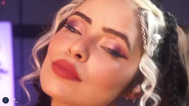 alessa_goreng - Alessa_goreng's free webcam - UK Sex Cams