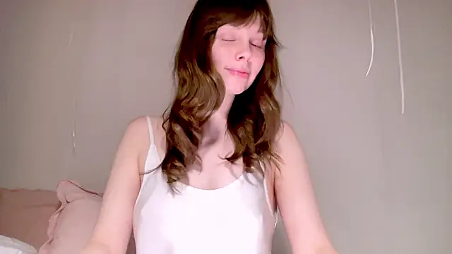 nikki_mimimi - Nikki_Mimimi's free webcam - UK Sex Cams