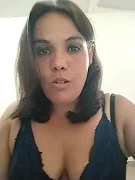 Bellapotencia198... Live Webcam on Stripchat