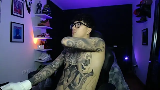 jung_dragon - Jung_dragon's free webcam - UK Sex Cams