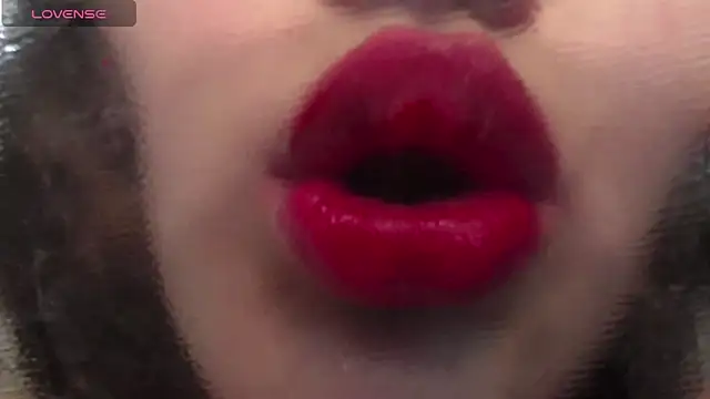 newfrommacau (F young) - Spread something white on my lips