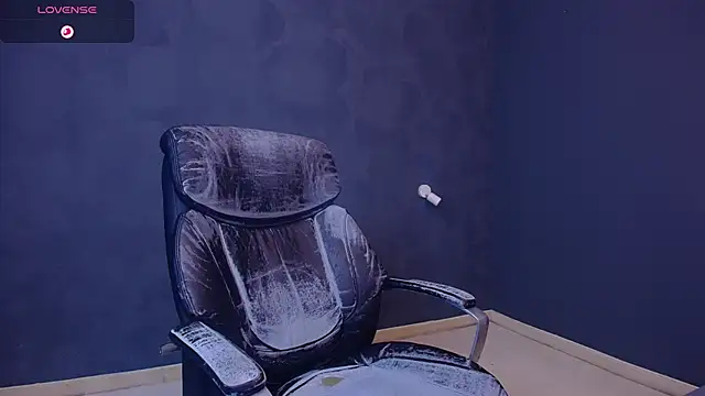 enzorace (M young) - handjob 5 minutes