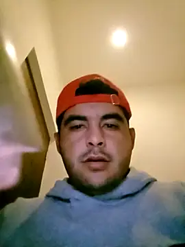 yerackhip (M young) - Algo delis me saco la leche y me la trag