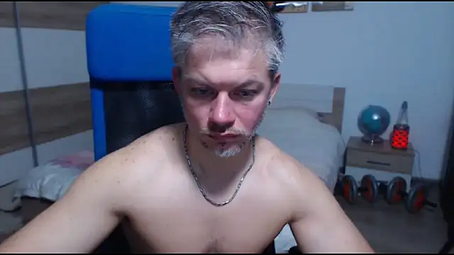 robbyshawz - RobbyShawz's free webcam