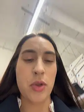 holly_play (F young) - CRAZY fingering of shaking knees/CUM