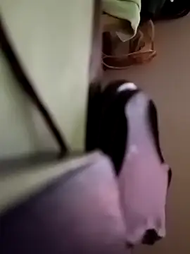 sandy_shanura (M young) - Make my tiny cock hard