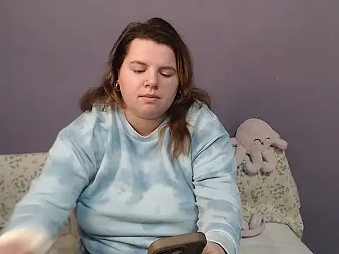 so_shy - So_shy's free webcam - UK Sex Cams