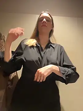 sashacatt (F young) - striptease show <3